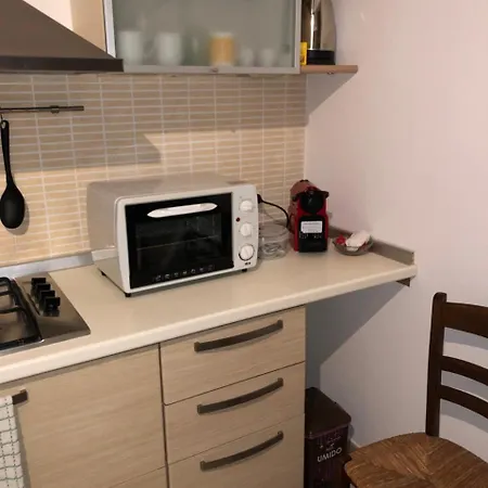 B&B Capomulini Mare *
