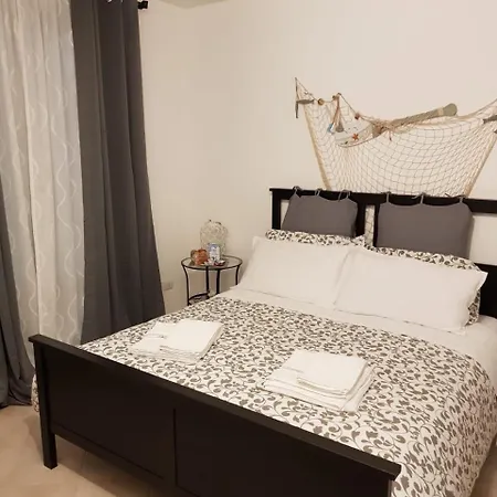 Bed & Breakfast Capomulini Mare